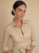 Camicia slim in puro cotone con fiocco dietro regolabile Lurea